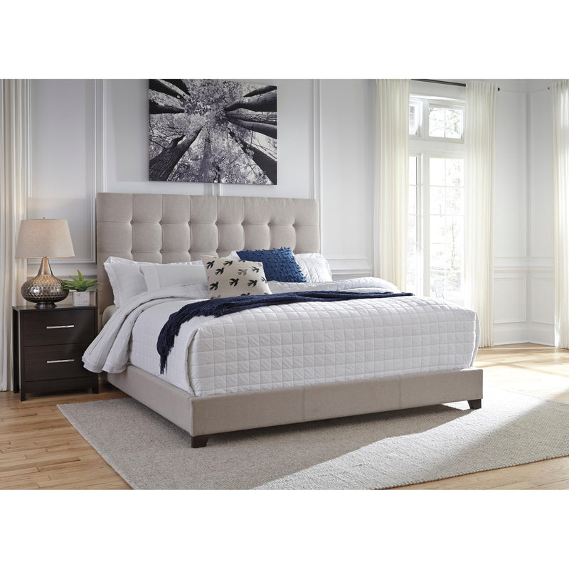 Signature Design by Ashley Dolante King Upholstered Bed B130-582 IMAGE 2