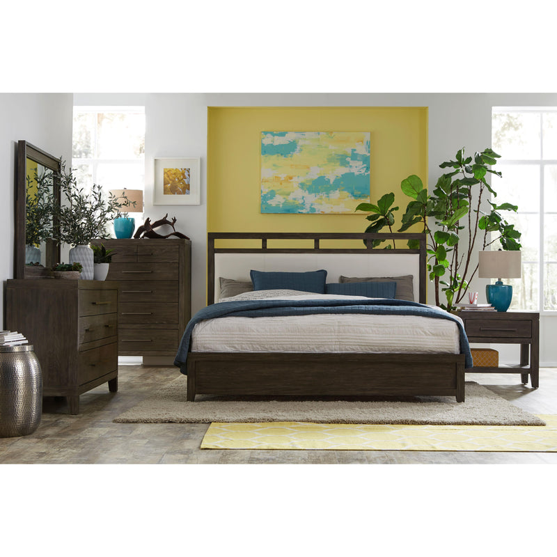 Palliser Bravo Queen Upholstered Panel Bed 237-560-541-545 IMAGE 4