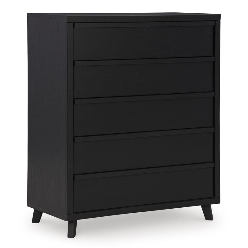 Signature Design by Ashley Danziar 5-Drawer Chest B1013-345 IMAGE 1