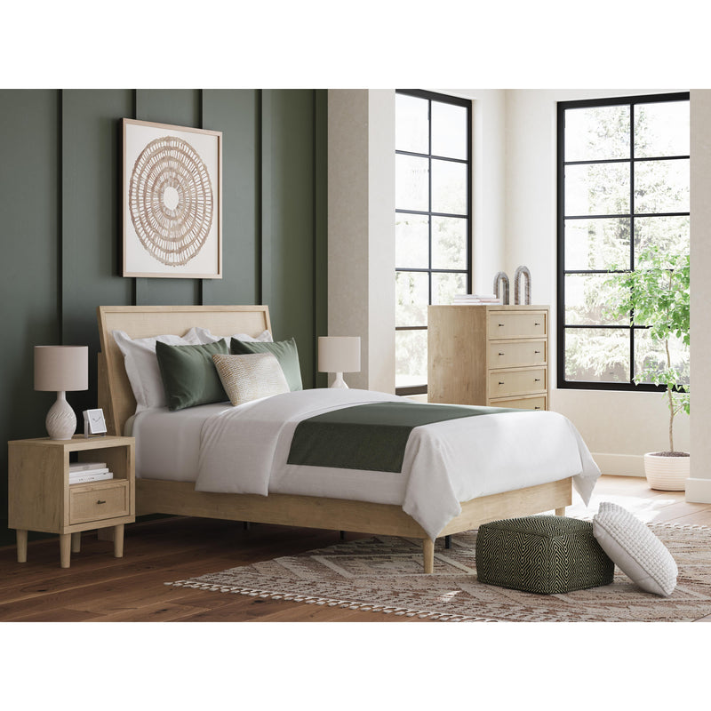 Signature Design by Ashley Cielden B1199B3 Queen Panel Bed IMAGE 9