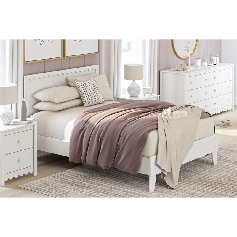 Signature Design by Ashley Hallityn 6-Drawer Dresser EB1810-231 IMAGE 13