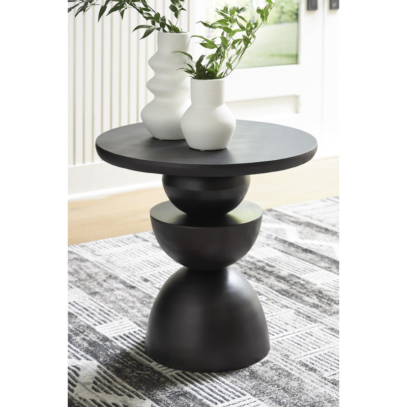 Signature Design by Ashley Kurtson Accent Table A4000680 IMAGE 2